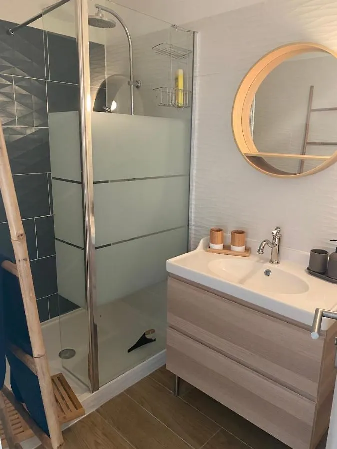 Avignon : Appartement Le In Et Off 0*,  Francia